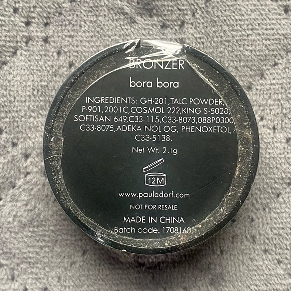 NWT! Paula Dorf Bronzer - Picture 2 of 2